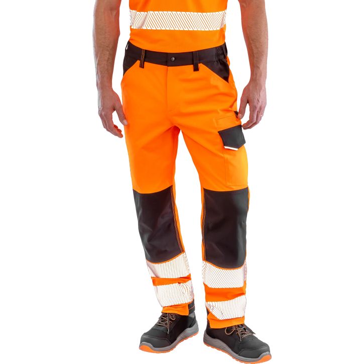 Image produit alternative RECYCLED DYNAMIC STRETCH SAFETY TROUSER