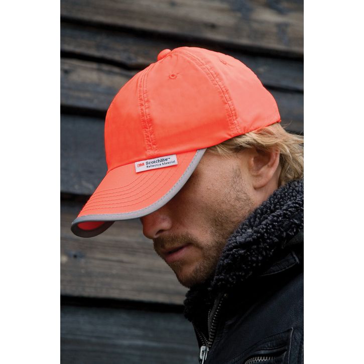 Image produit Casquette avec bordures réfléchissantes