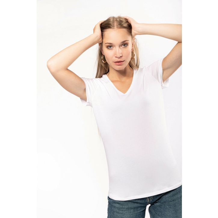 Image produit alternative T-shirt col V manches courtes femme