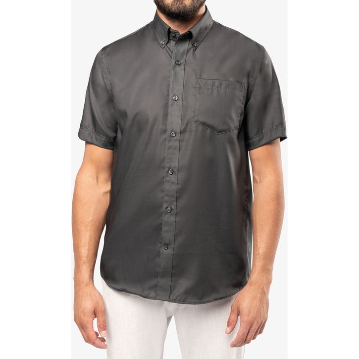 Image produit alternative Chemise micro-sergé manches courtes sans repassage
